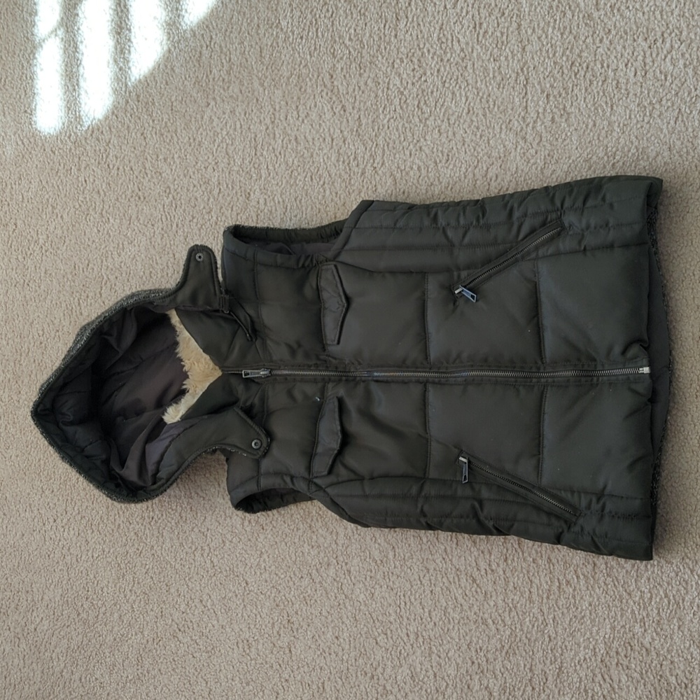 Zara Vest